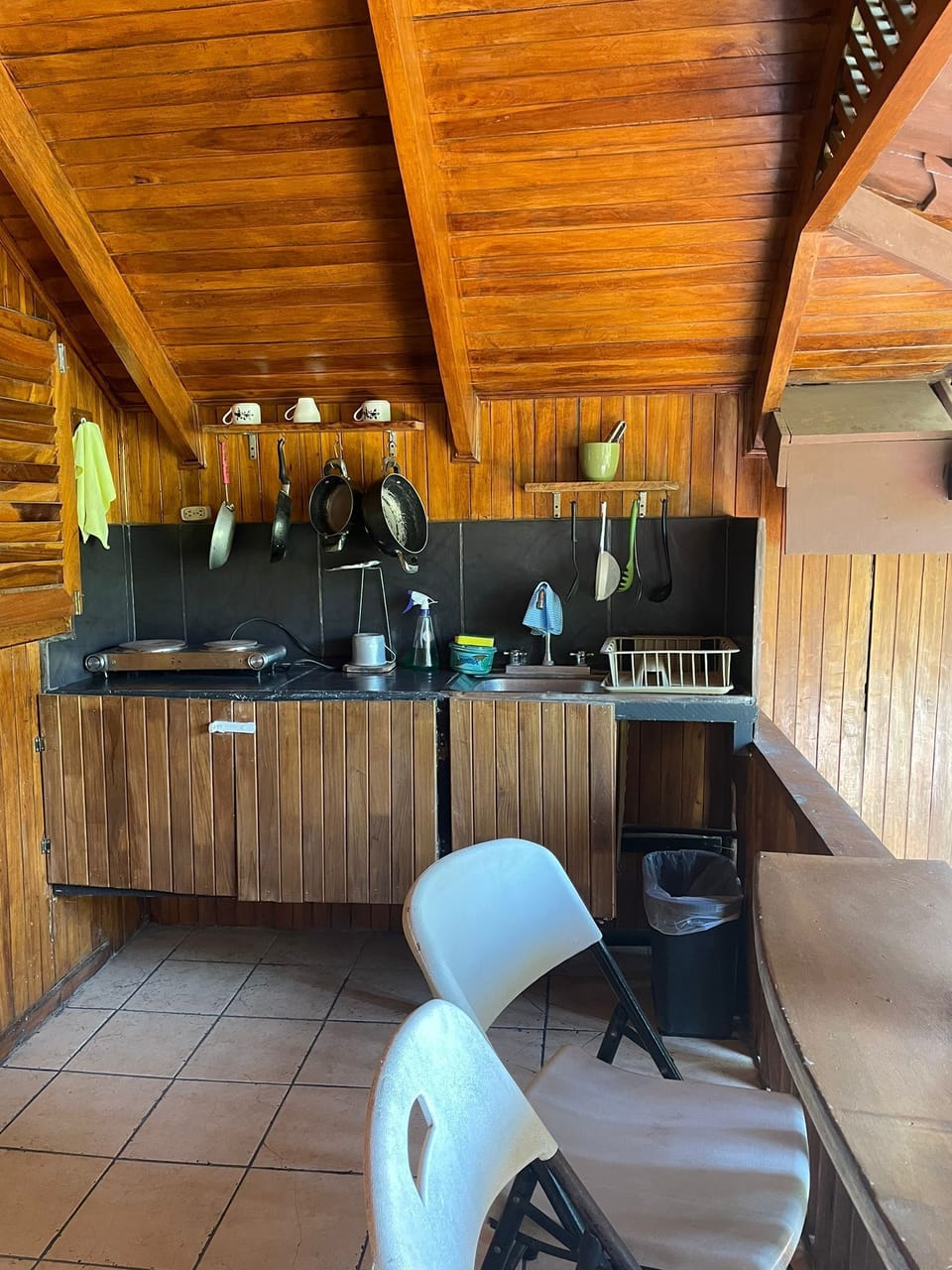 Classic Chalet | Private kitchen | Electric kettle