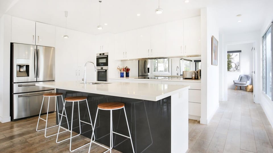 Fantastic chef's kitchen for preparing gourmet meals