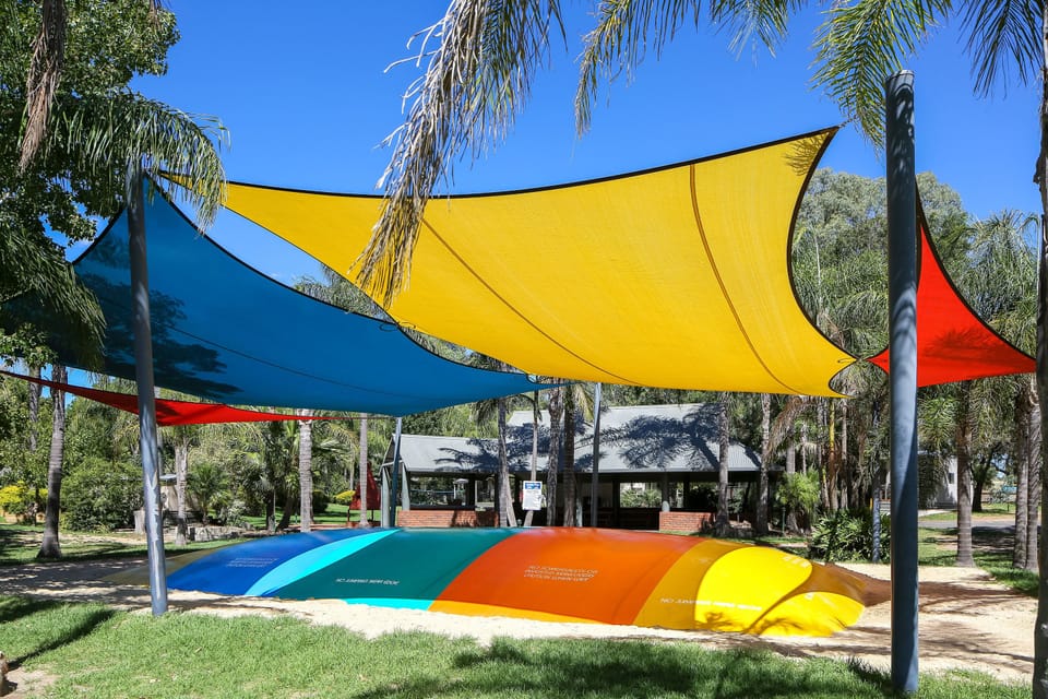 Discovery Parks - Lake Hume, Victoria Campground/ 
RV Resort in Victoria