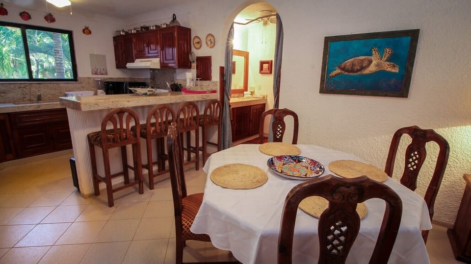 Kitchen/ Dining Area - Seven Seas condo 1 South Akumal beach vacation rental