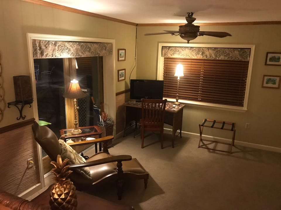Bedroom sitting area