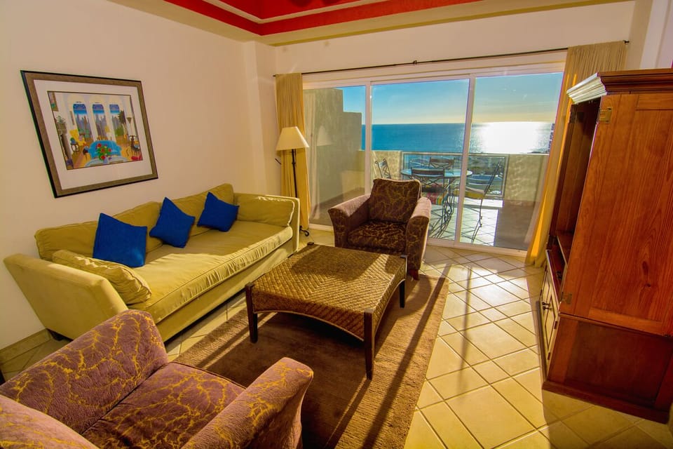 Relaxing view of the Sea of Cortez from the Family Room