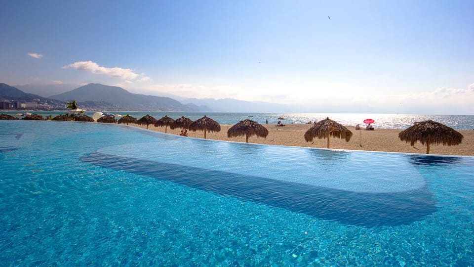 Infinity pool with ocean view