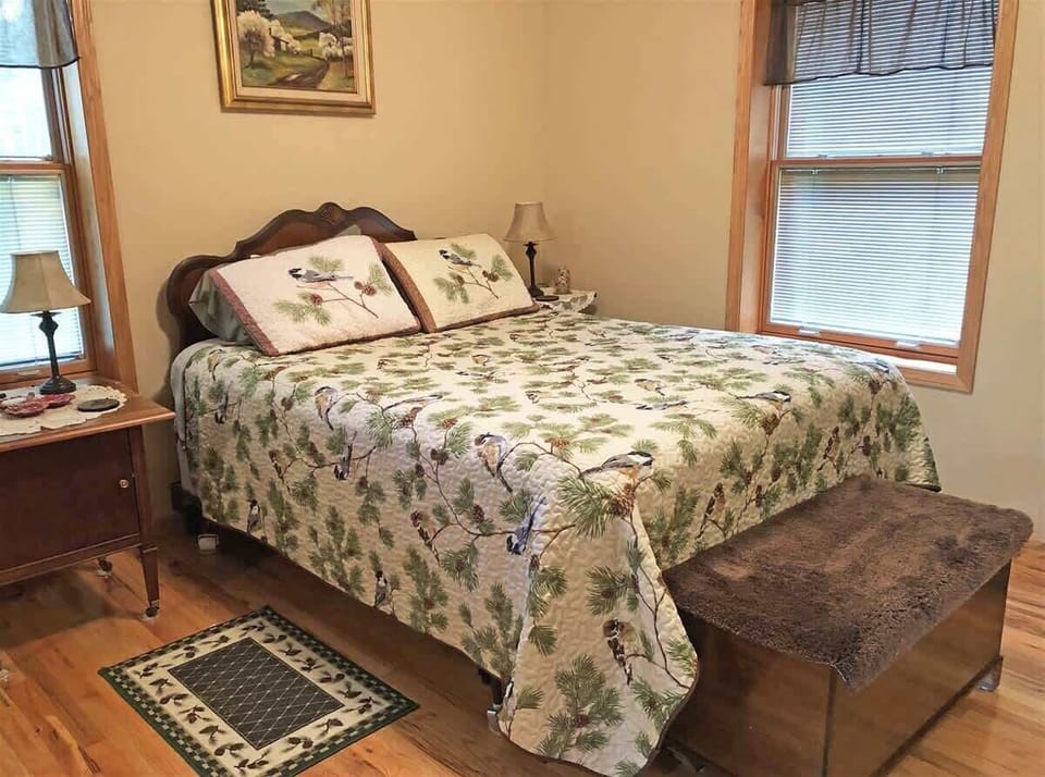 Full sized bed 