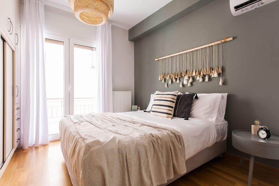 Apartment, 1 Bedroom | 1 bedroom, desk, laptop workspace, blackout drapes