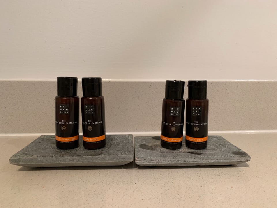 We provide Rituals® bathroom products (shower gel, shampoo).