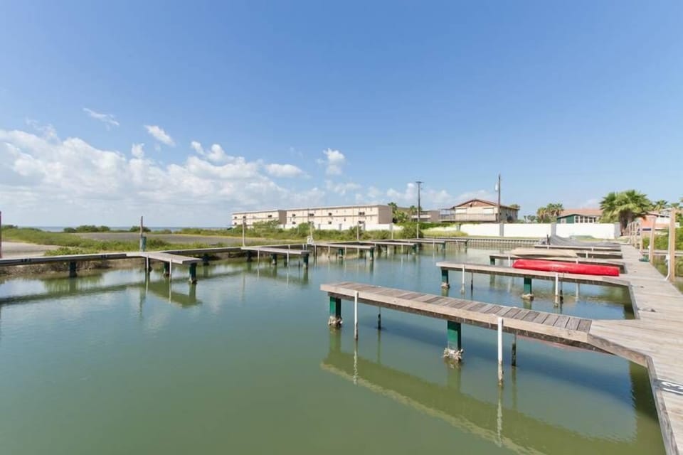 Boaters looking to spend time on the water will love booking with us at Tortuga Bay Condominiums. Our South Padre Island condo rental has a dedicated boat slip for our guests to use.