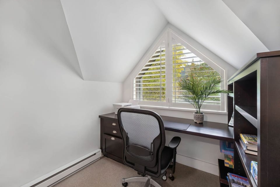 Office nook on the main level
