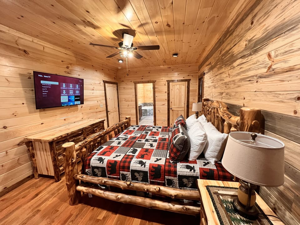 Main level king master bedroom