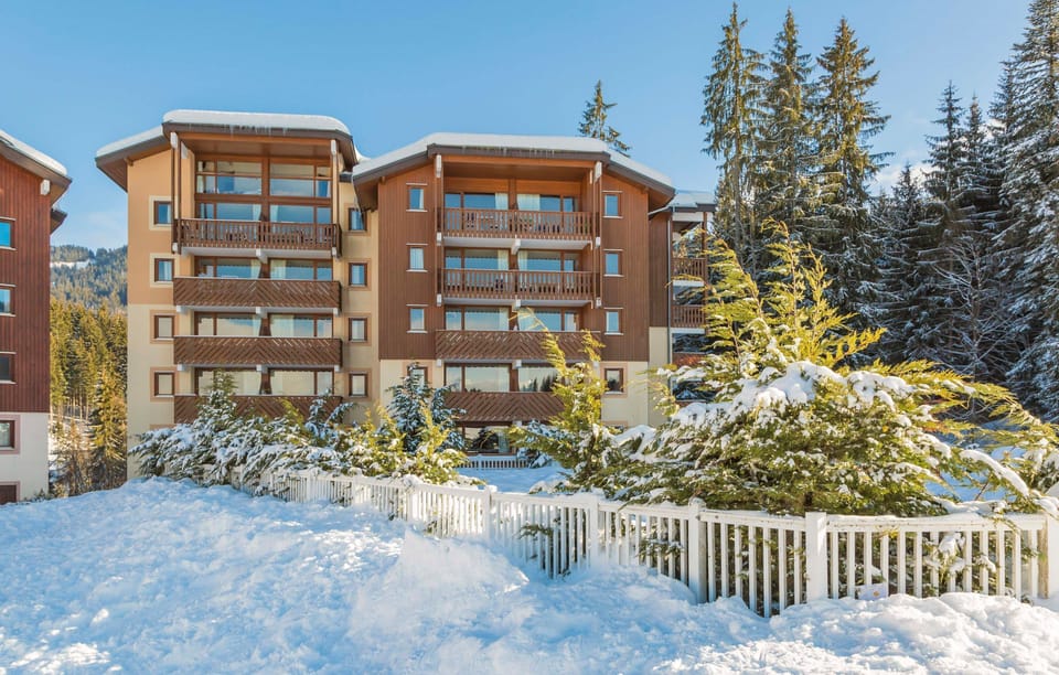 Your beautiful holiday rental is great in any season.