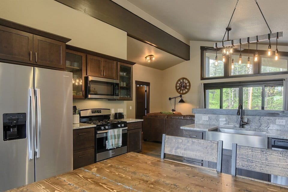 Kitchen/Dining