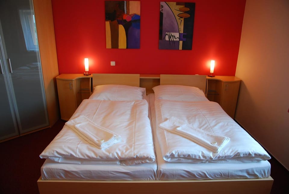 Minibar, desk, iron/ironing board, free WiFi