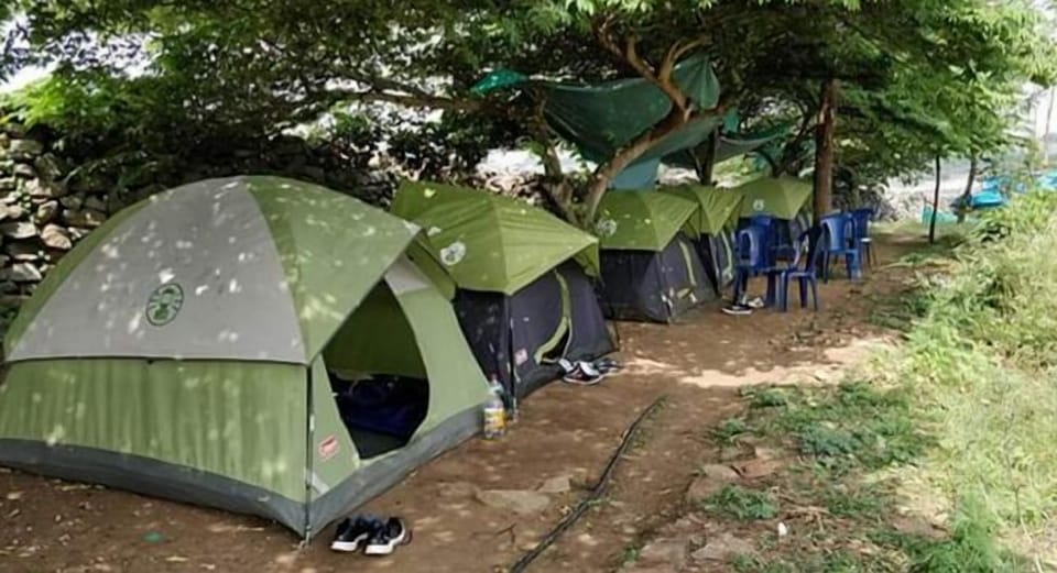 Basic Tent | Free WiFi