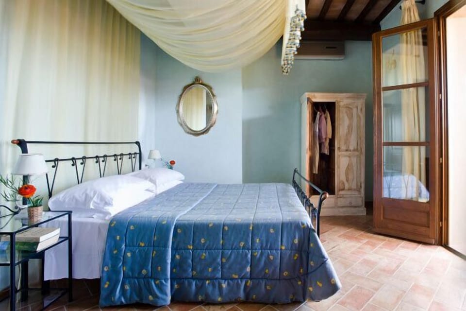 Apartment, 1 Bedroom (Limonaia) | Premium bedding, in-room safe, free WiFi, bed sheets