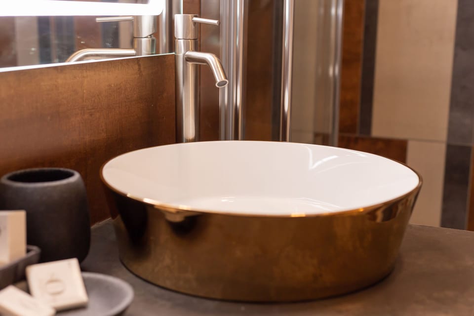 Superior Double or Twin Room, Terrace | Bathroom sink