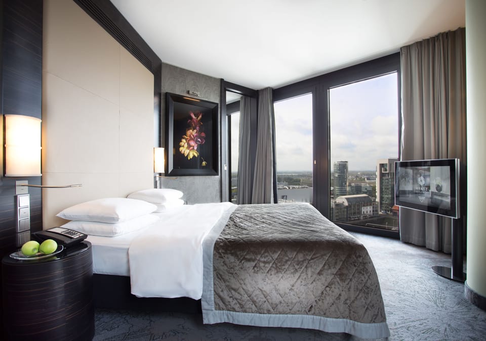 Regency, Suite, 1 King Bed | View from room