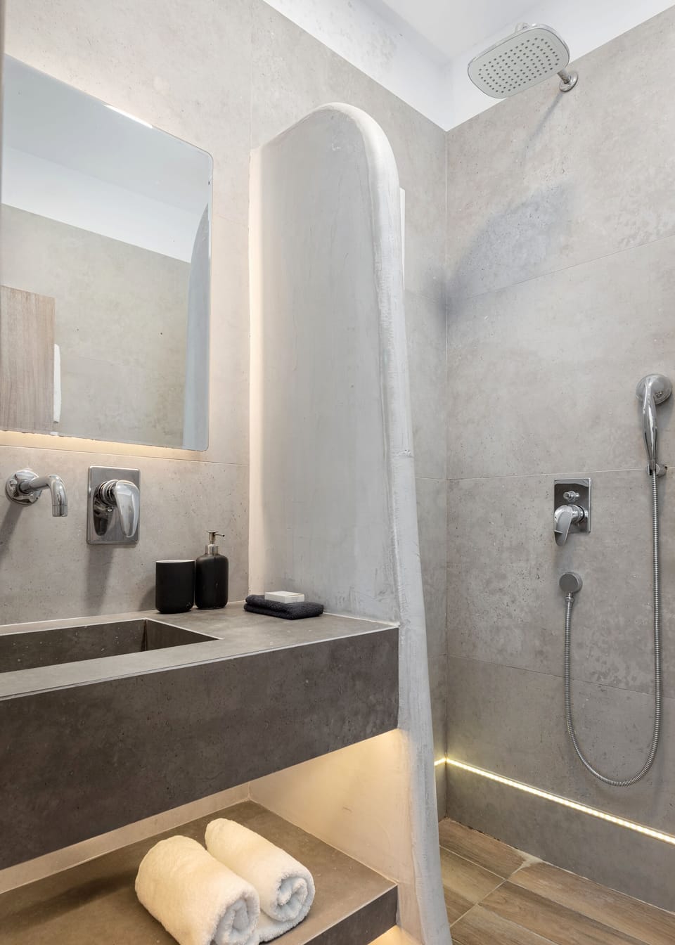 Sette Suites & Rooms - Adults Only Hotel in Peloponnese Region