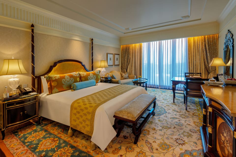 Premier Room | Egyptian cotton sheets, premium bedding, down comforters