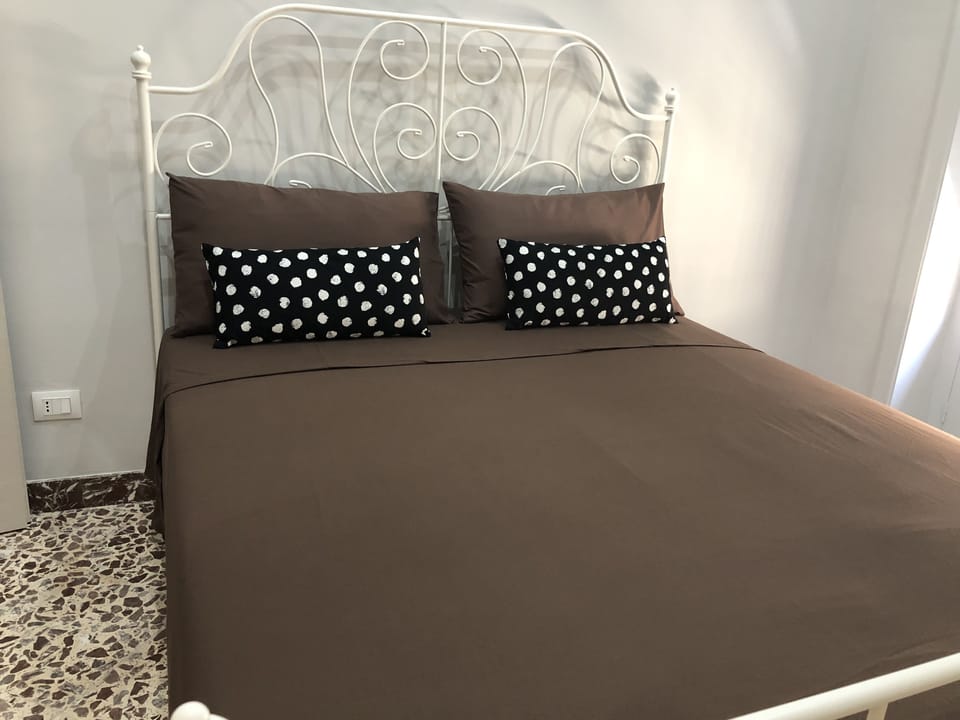 Junior Double Room | 1 bedroom, premium bedding, memory foam beds, minibar