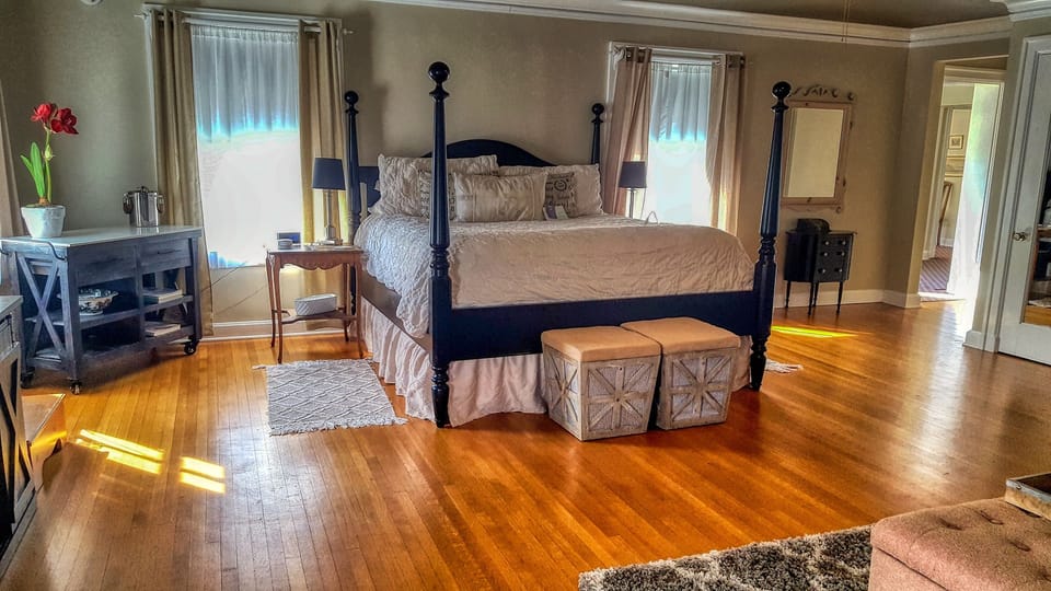 Superior Suite, Ensuite, Garden View (Room 1 The Grand Suite) | Premium bedding, individually decorated, individually furnished