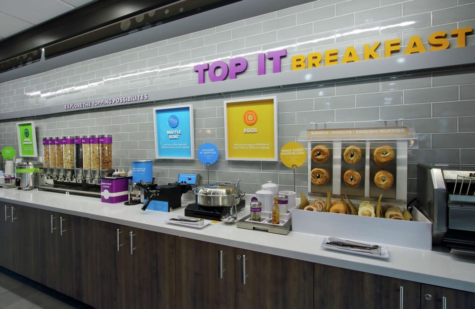Free full breakfast on weekdays
