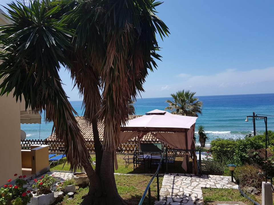 Apartment, 2 Bedrooms | Garden view
