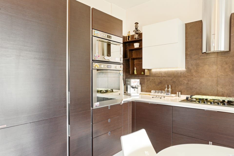 Apartment, 2 Bedrooms | Private kitchen | Full-size fridge, microwave, oven, stovetop