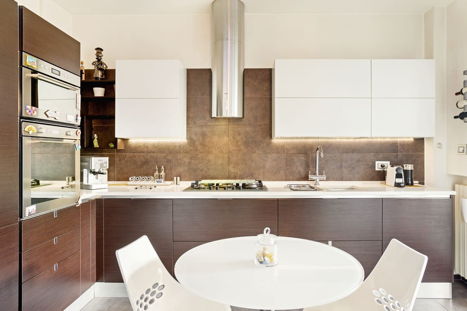 Apartment, 2 Bedrooms | Private kitchen | Full-size fridge, microwave, oven, stovetop