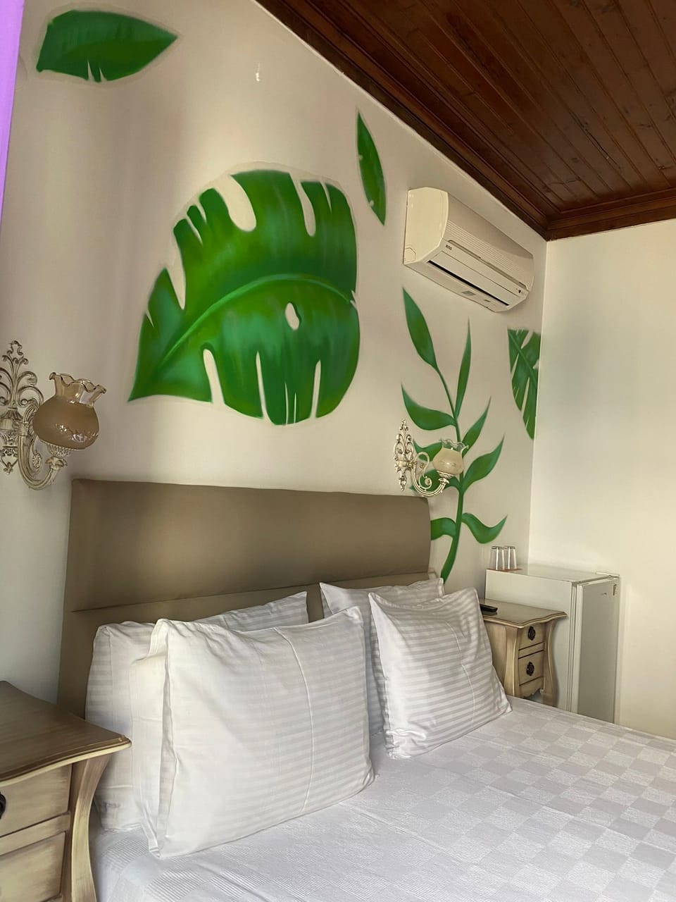 Double or Twin Room | Minibar, free WiFi