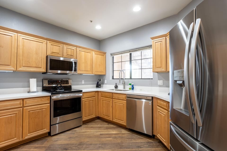 Modern fully stocked kitchen.