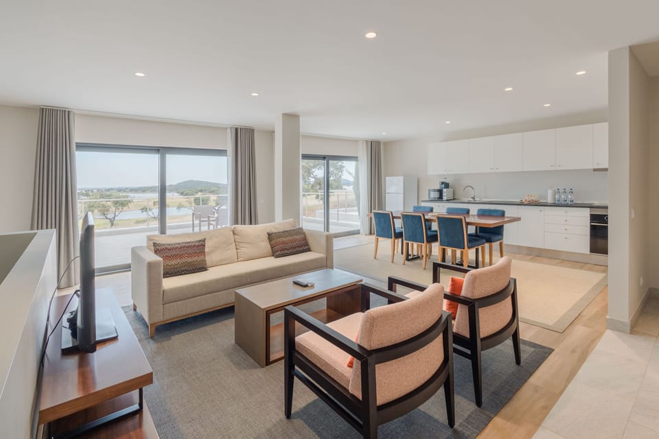 Apartment, 2 Bedrooms, Ground Floor | Living area | Flat-screen TV