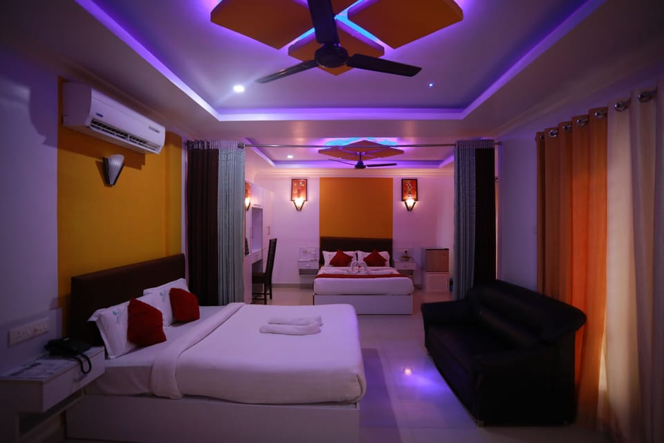 Family Suite | 1 bedroom, individually decorated, individually furnished, desk