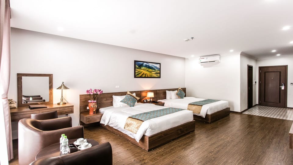 Superior Double or Twin Room, 1 Bedroom | Select Comfort beds, minibar, desk, laptop workspace