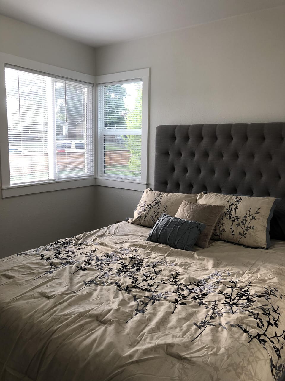 First bedroom- queen sized bed and closet