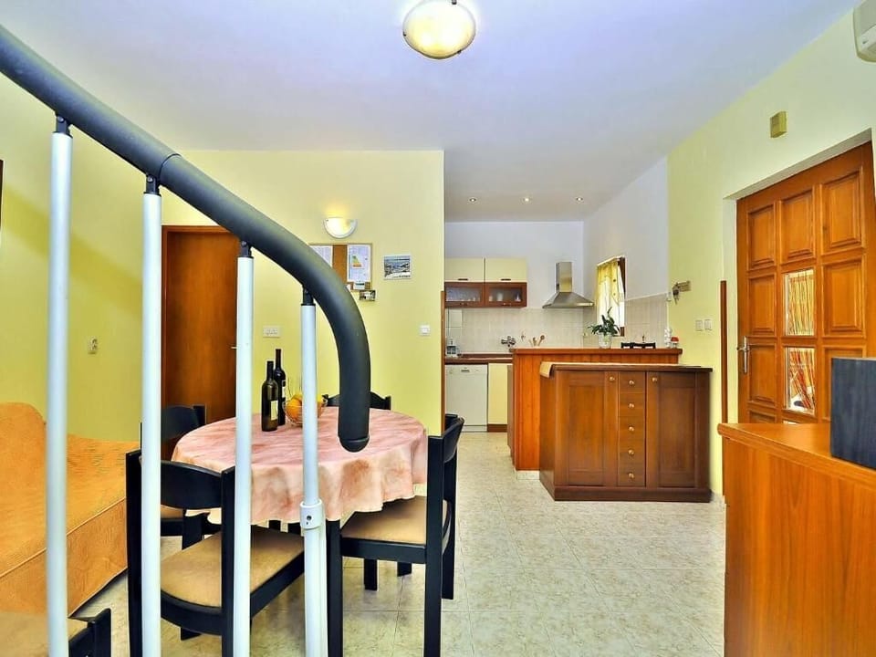 House | Hallway