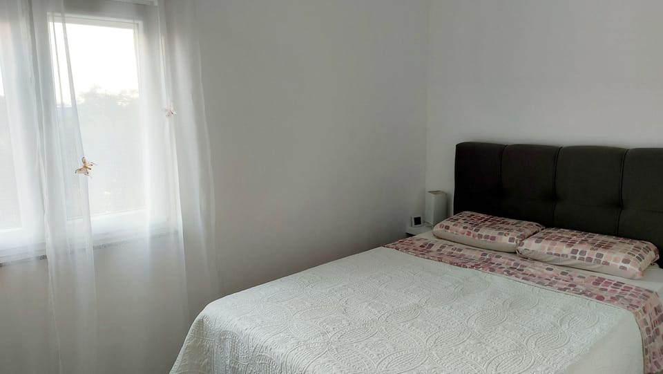 Apartment (A1) | 1 bedroom, iron/ironing board, free WiFi, bed sheets
