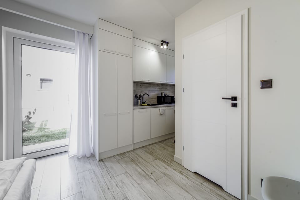 Room (with Garden entrance) | Desk, blackout drapes, free WiFi, bed sheets