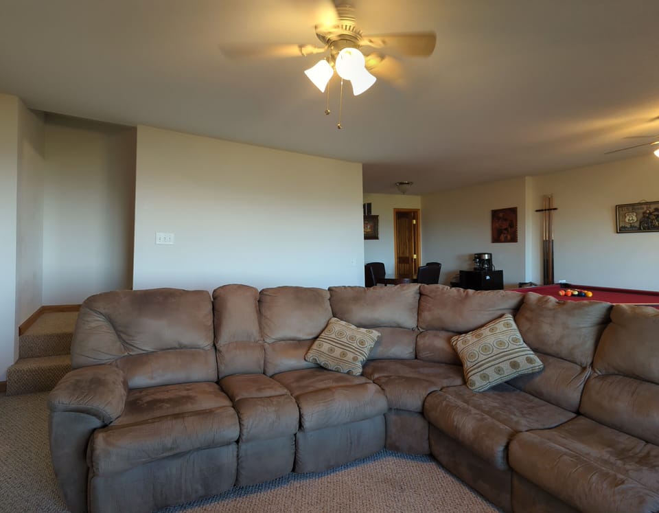 Lower level entertainment area