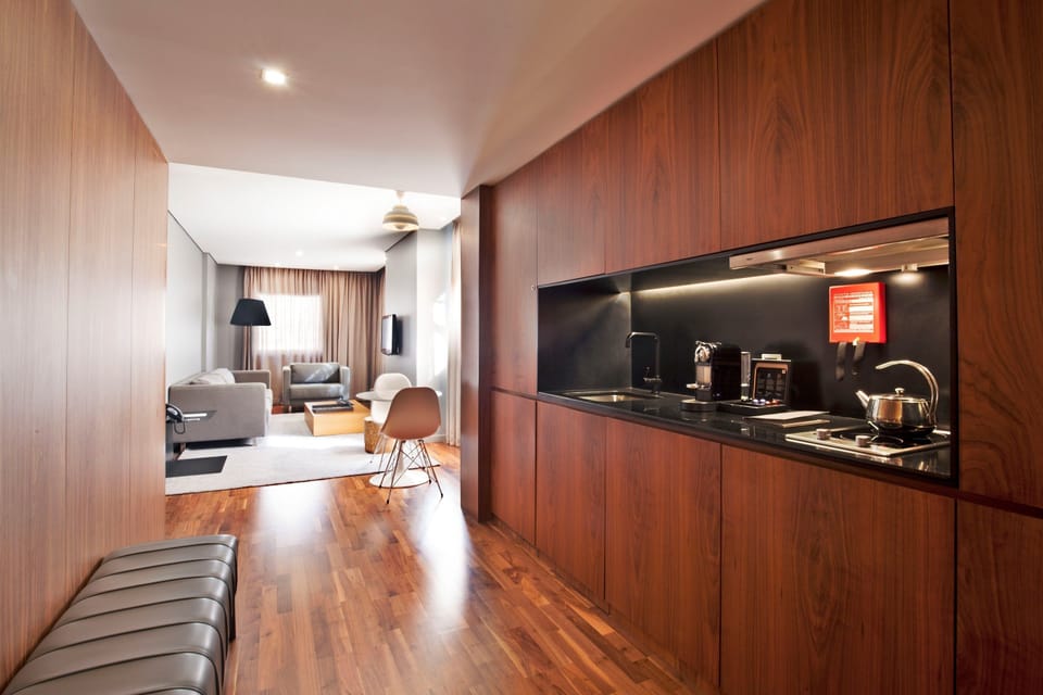 Private kitchenette