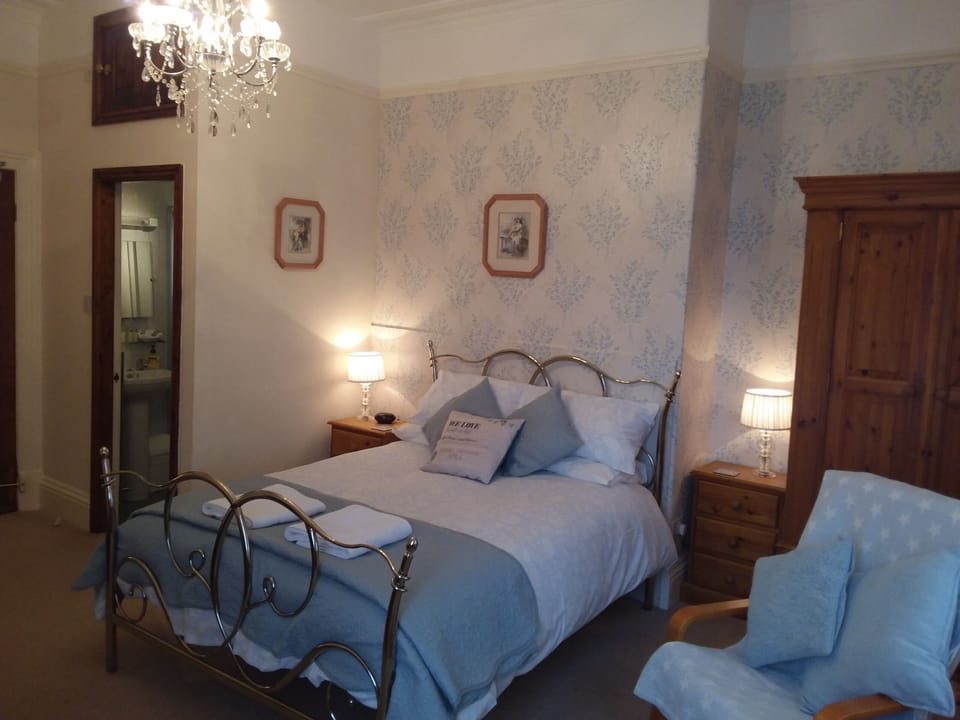 Iron/ironing board (on request), WiFi (free), bed sheets