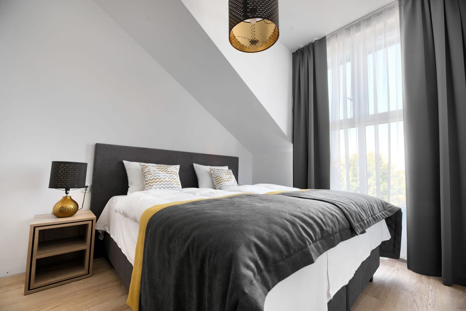1 bedroom, desk, laptop workspace, WiFi (free)