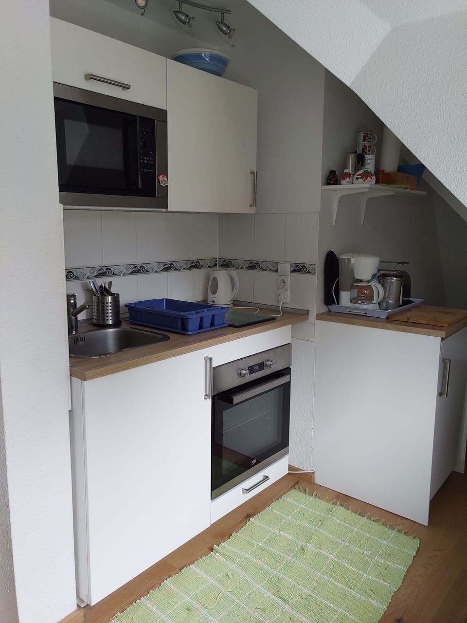 Apartment (1 Person) | Private kitchen | Fridge, microwave, stovetop, dishwasher