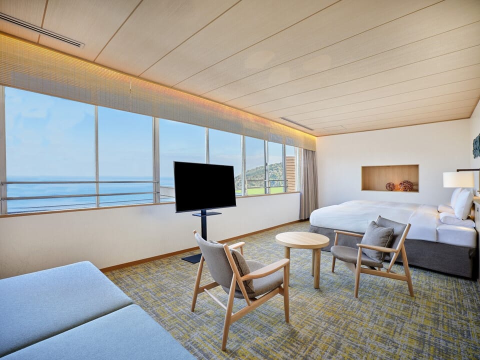 [Ocean View]Deluxe Quadruple Room(With private bathroom), Non Smoking | In-room safe, bed sheets