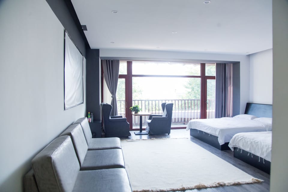 Family Suite | Blackout drapes, iron/ironing board, rollaway beds (surcharge)