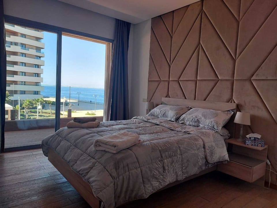 Presidential Apartment, Ocean View (FLAT10 2 BEDROOM FLAT 186M2) | 1 bedroom, premium bedding, in-room safe, soundproofing