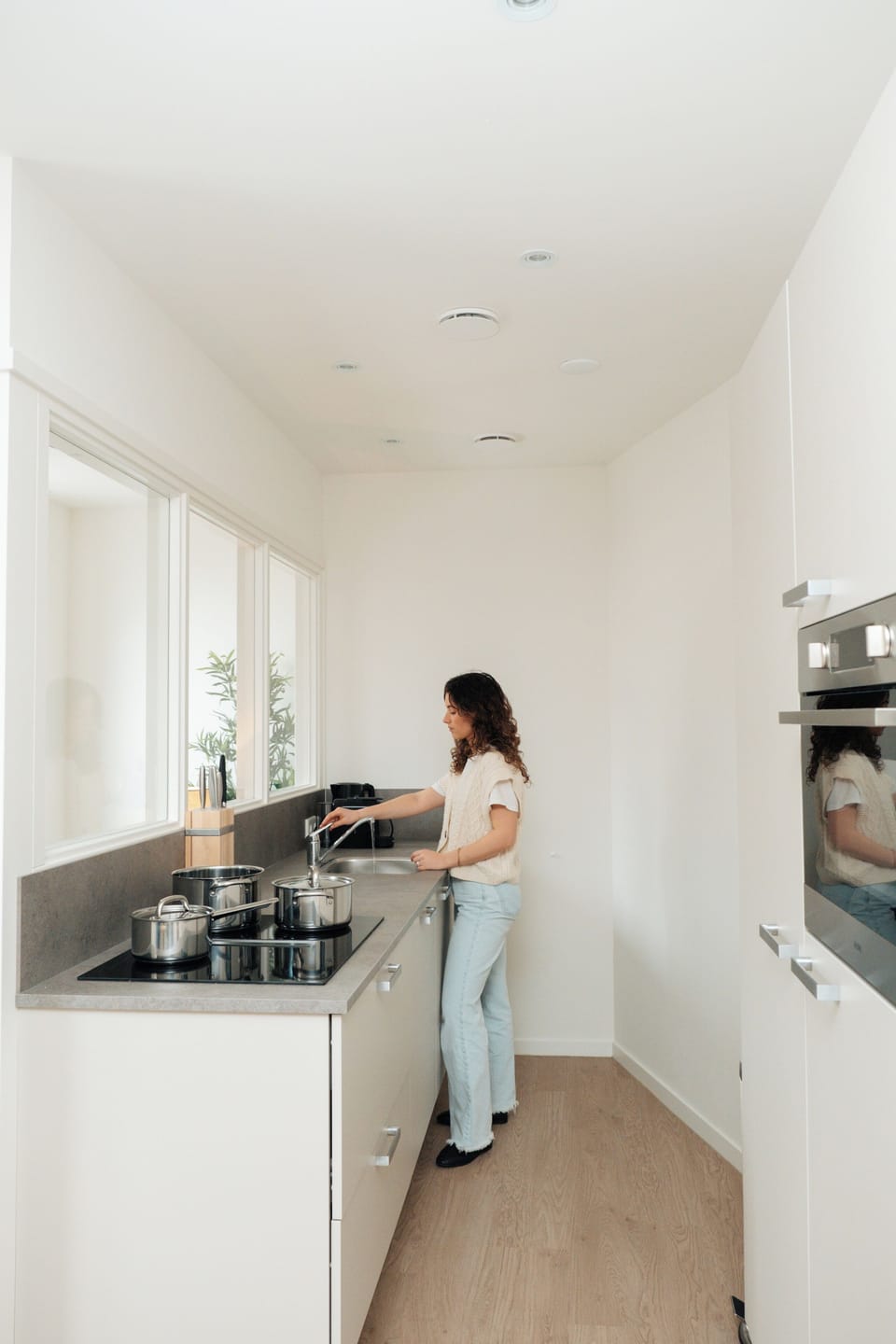 Coffee/tea maker, electric kettle