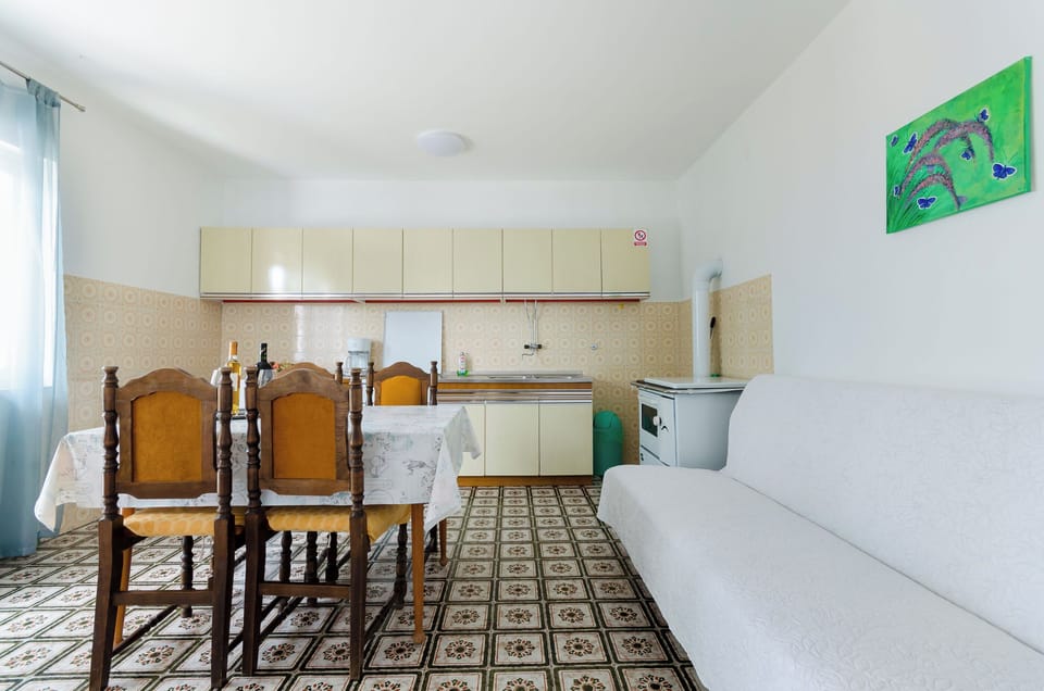 Apartment (A1) | Living room