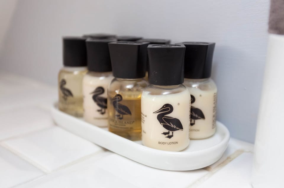 Standard Double Room, Ensuite, Garden View (First Floor) | Bathroom | Towels