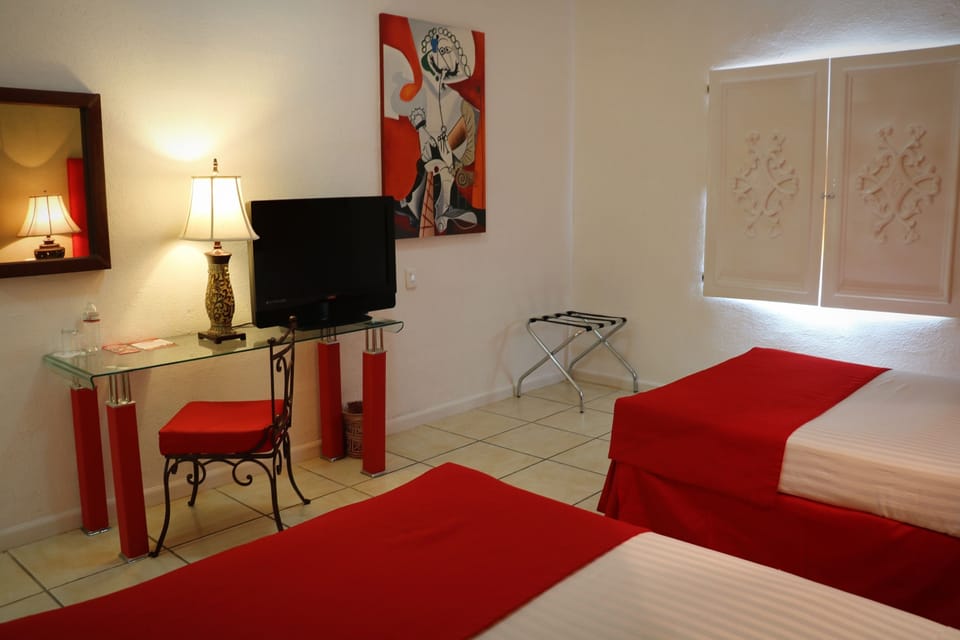 Standard Room, 2 Double Beds | Desk, free WiFi, bed sheets