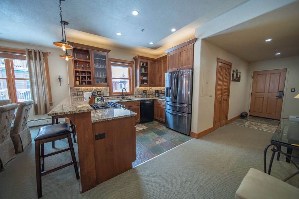 Everything you need for a complete CO mountain vacation!